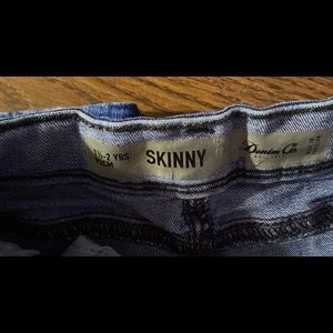 Toddler skinny jeans